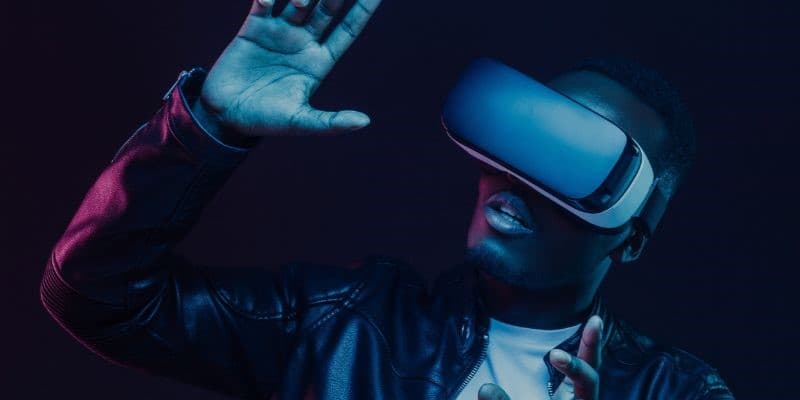 Realidade Virtual (VR) e Aumentada (AR)