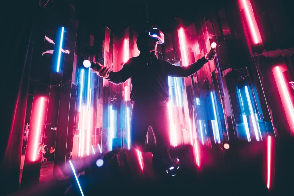 Realidade Virtual (VR) e Aumentada (AR) Imersivas